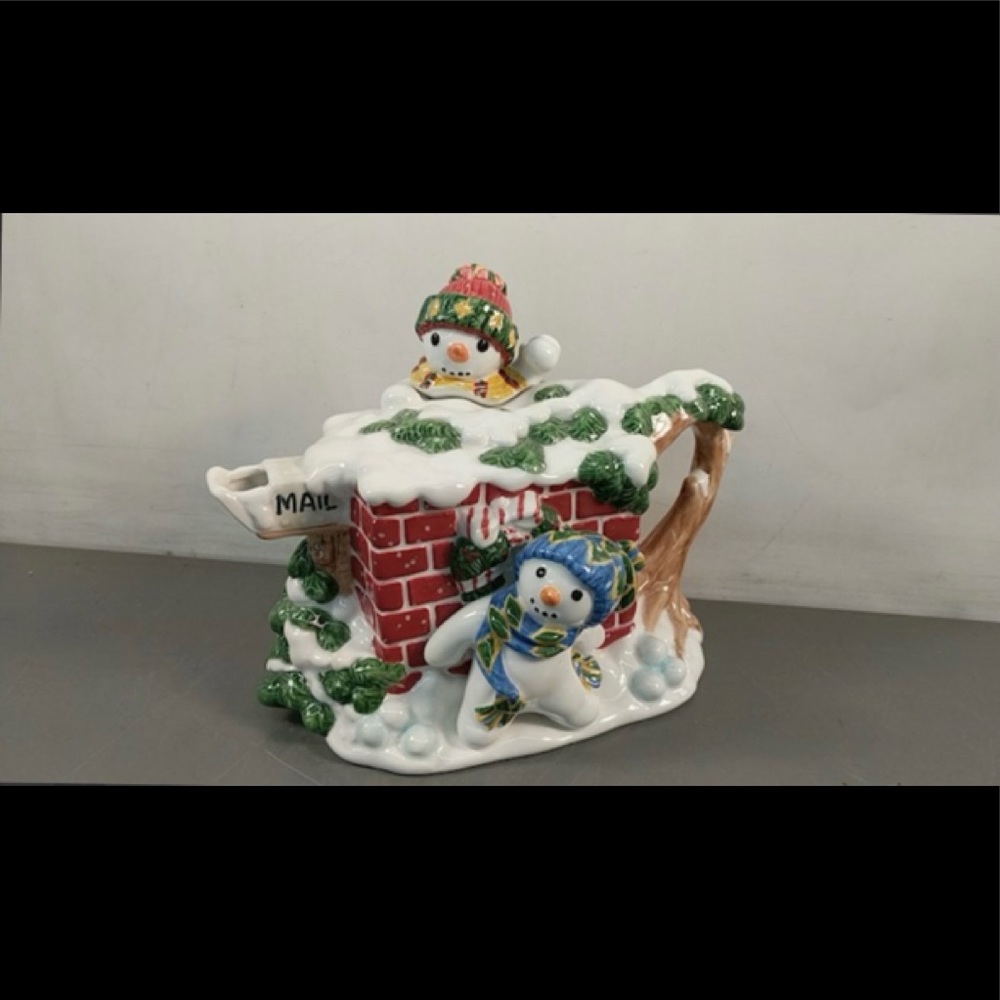 Fitz & Floyd Christmas Snowman Teapot